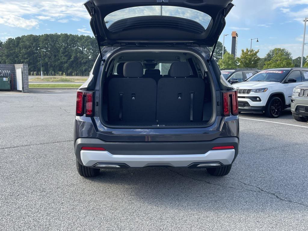new 2026 Kia Sorento car, priced at $31,635