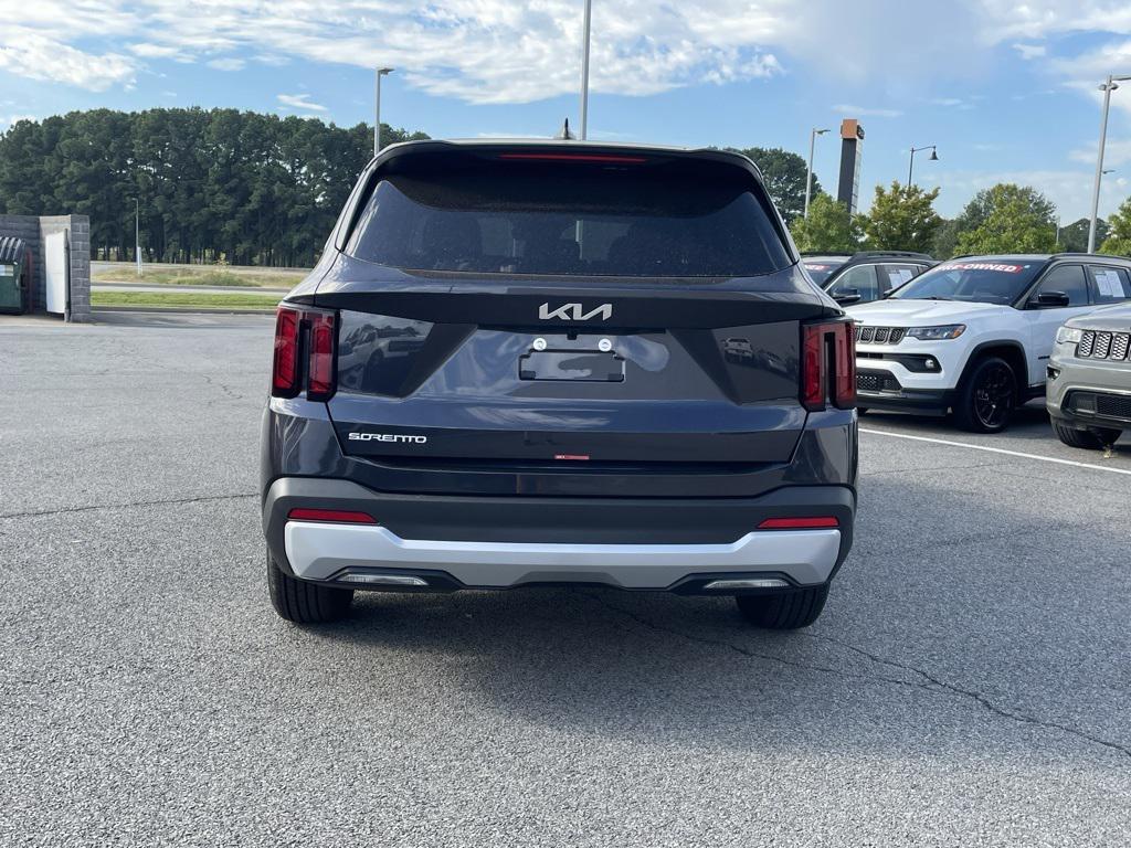new 2026 Kia Sorento car, priced at $31,635