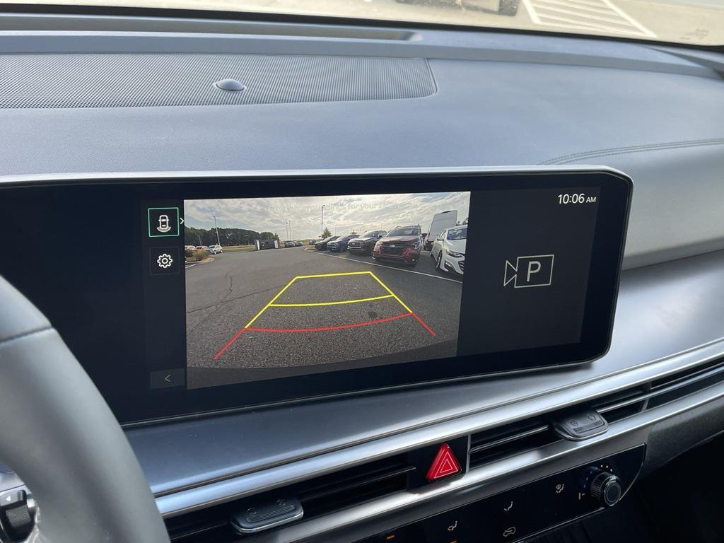 new 2026 Kia Sorento car, priced at $31,635