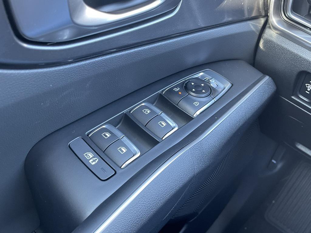 new 2026 Kia Sorento car, priced at $36,770