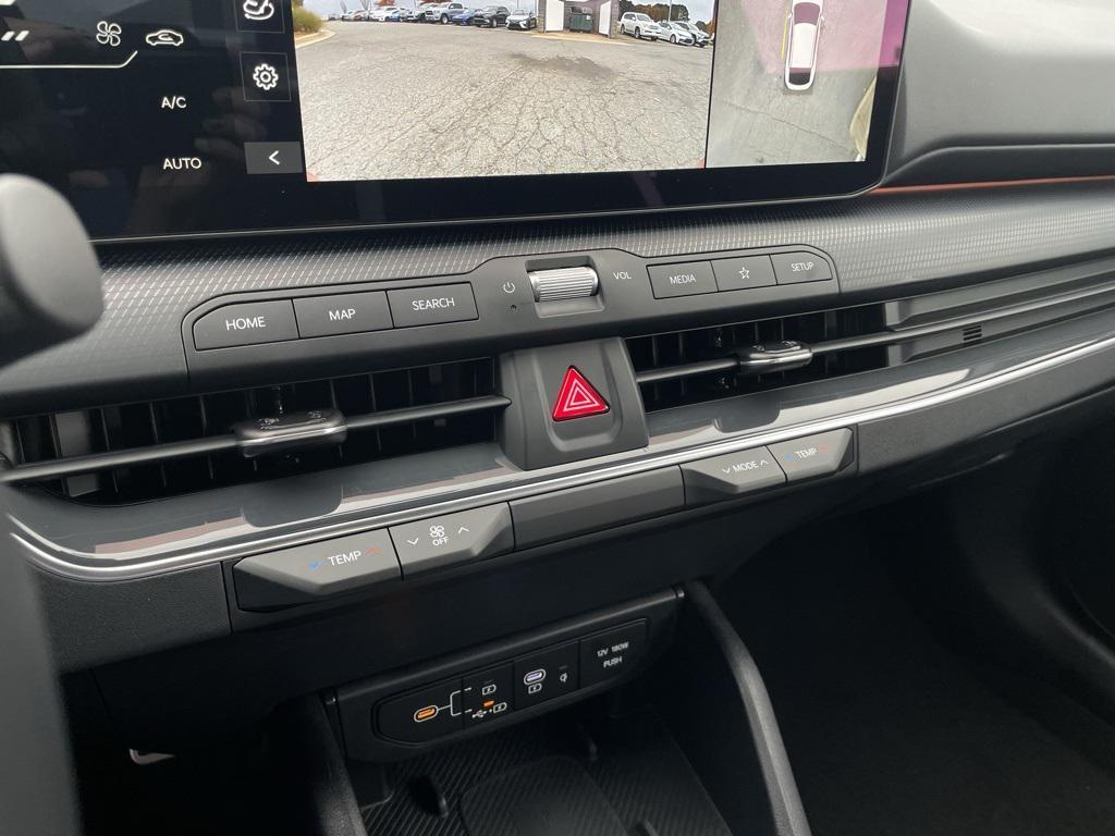 new 2025 Kia K4 car, priced at $29,987