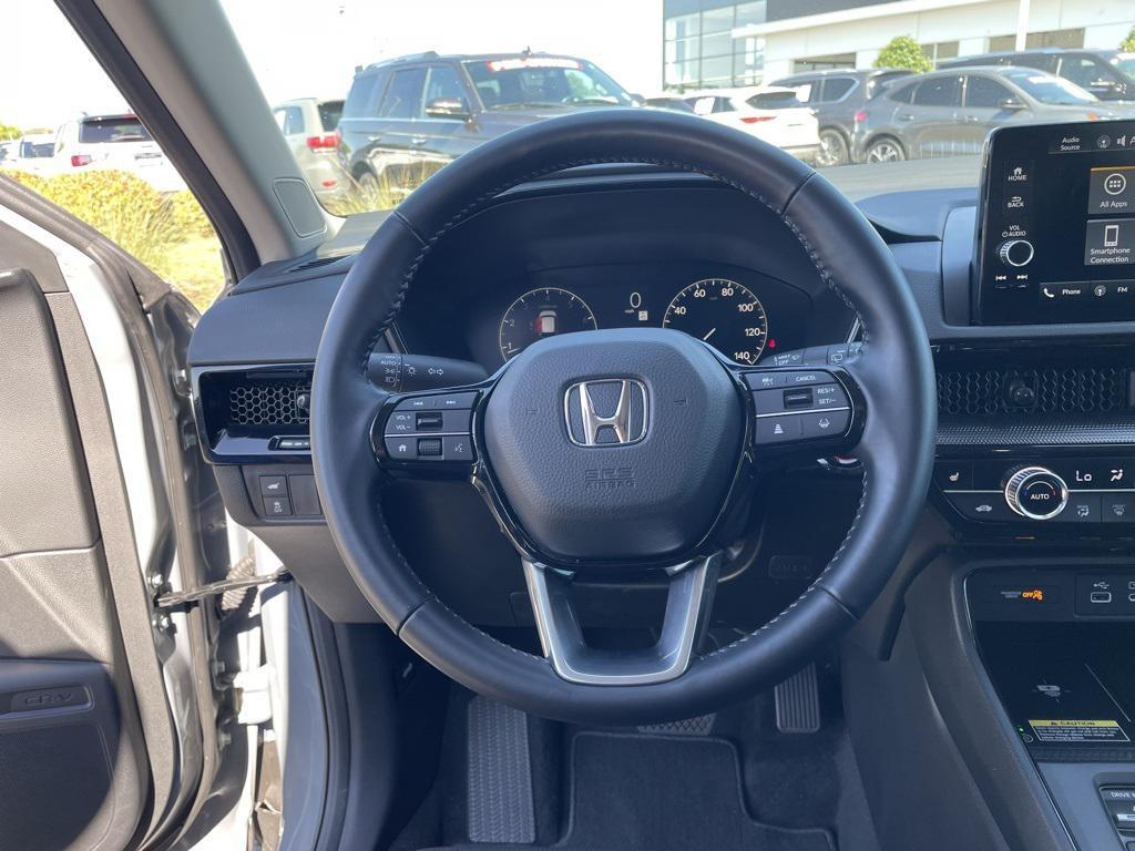 used 2025 Honda CR-V car, priced at $35,368