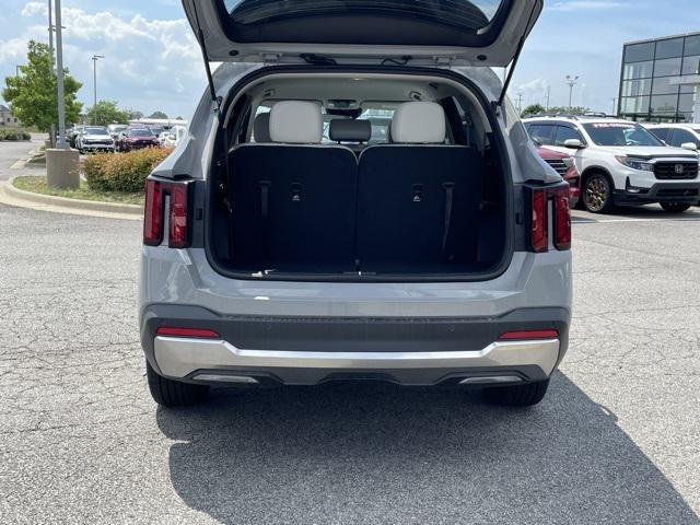 new 2025 Kia Sorento car, priced at $35,846