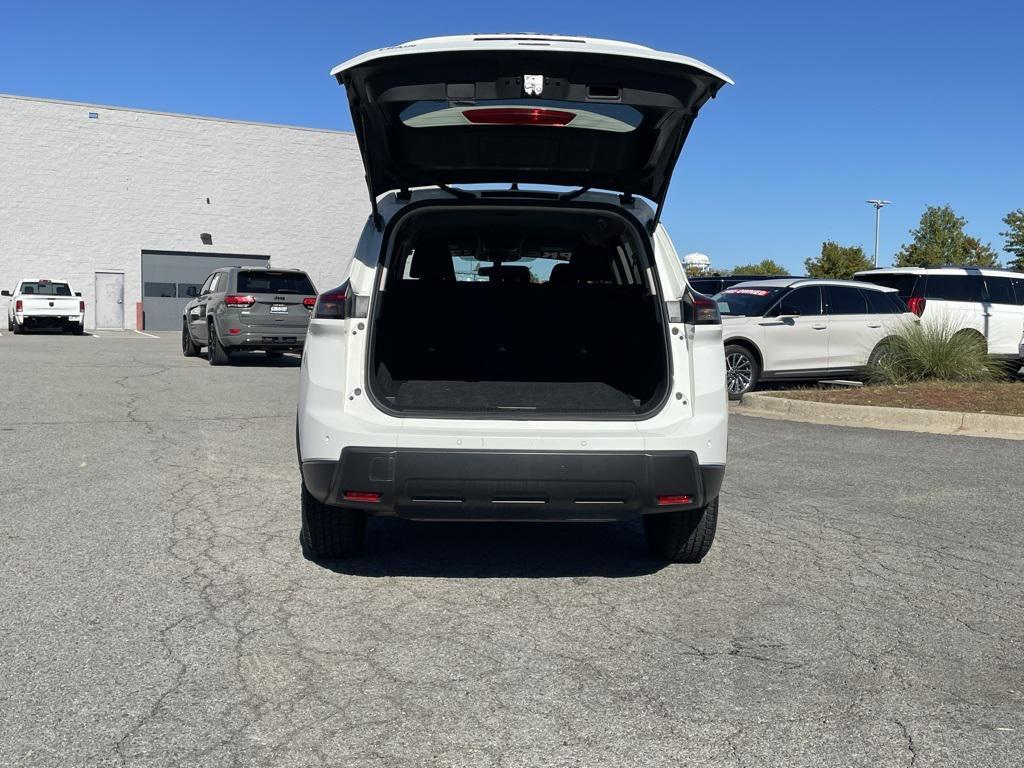 used 2024 Nissan Rogue car, priced at $21,919