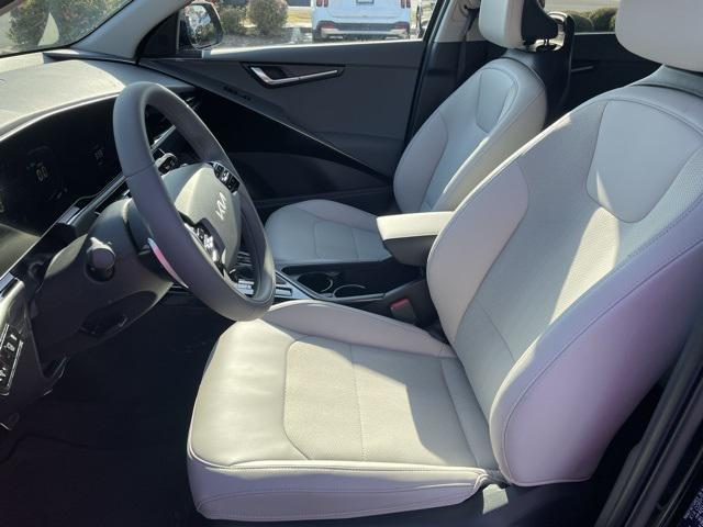 new 2025 Kia Niro car, priced at $31,337