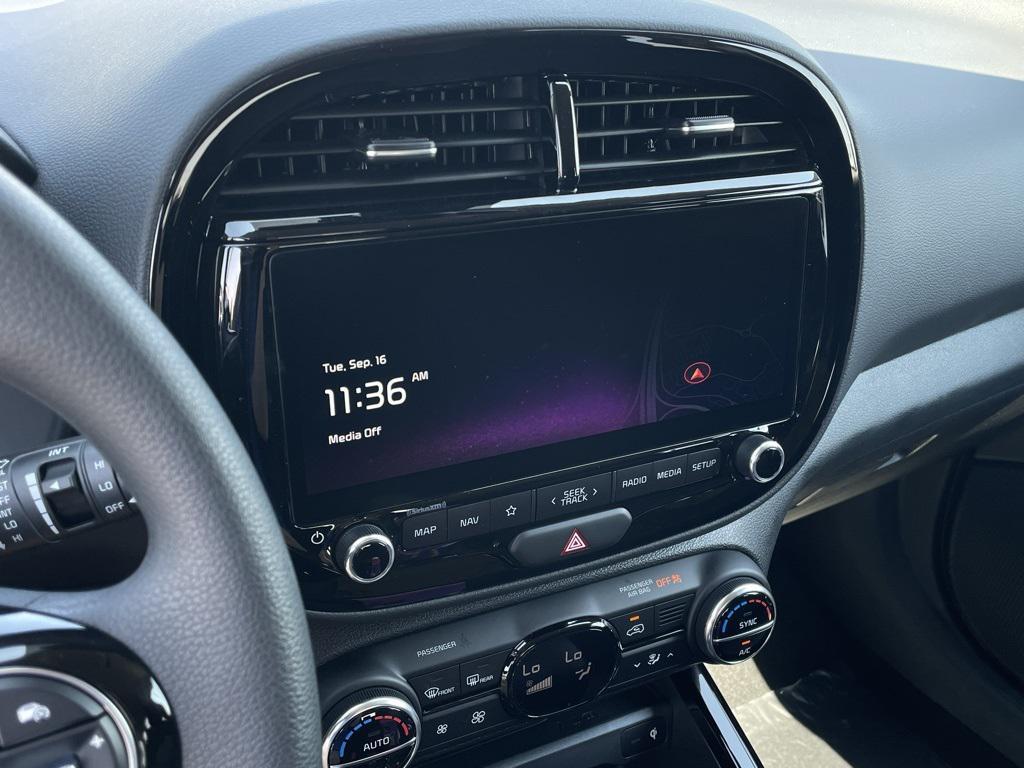 new 2025 Kia Soul car, priced at $23,344