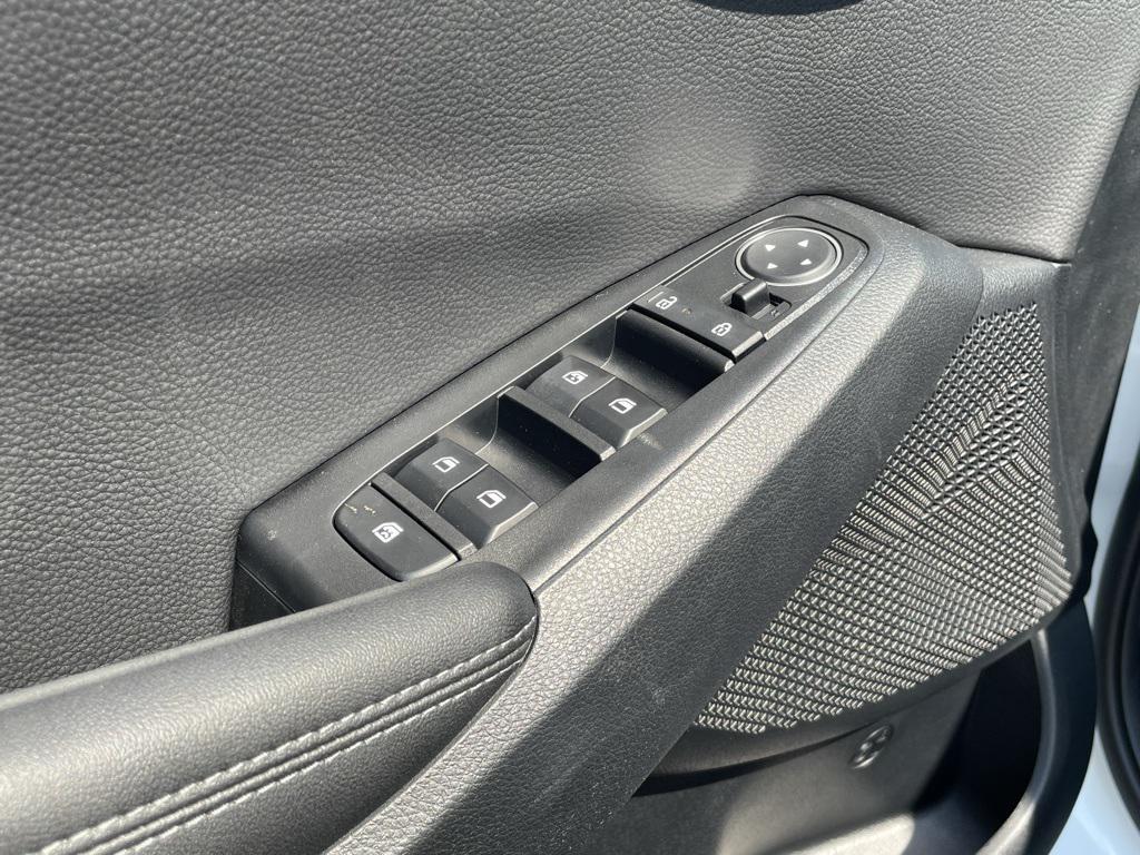 new 2025 Kia Seltos car, priced at $25,470