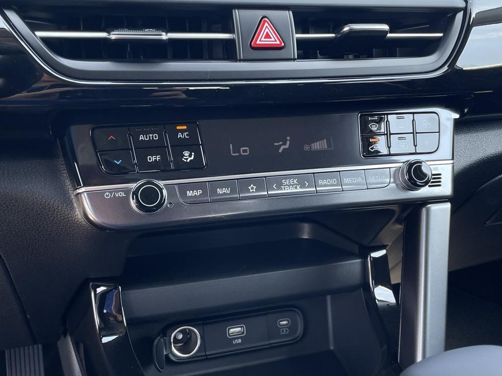 new 2025 Kia Seltos car, priced at $25,470