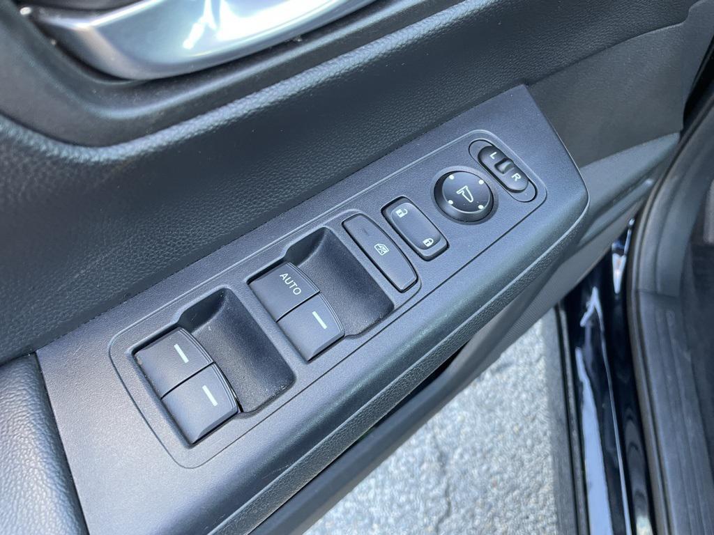 used 2023 Honda CR-V car, priced at $24,761