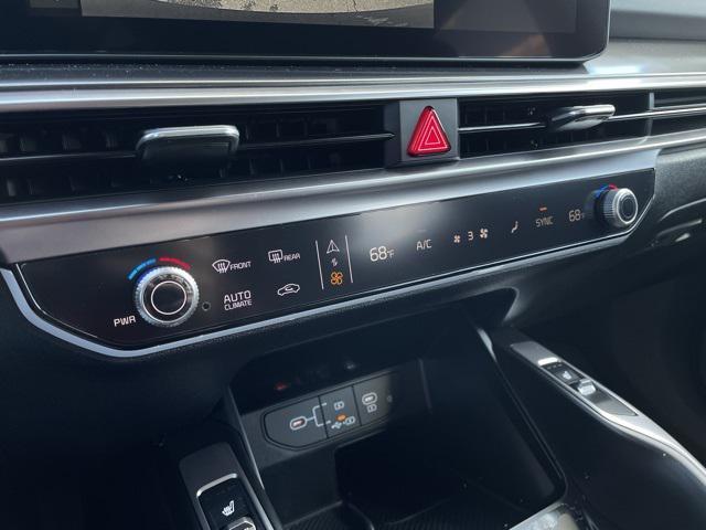 new 2025 Kia Sorento car, priced at $37,341