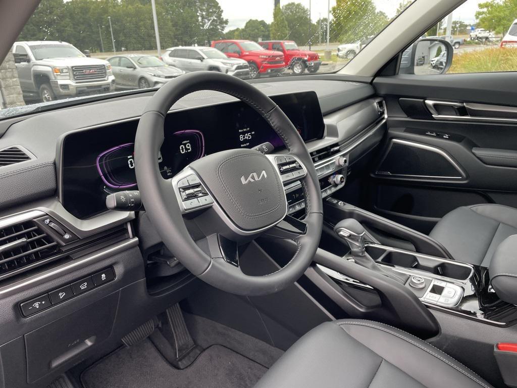 new 2025 Kia Telluride car, priced at $40,020