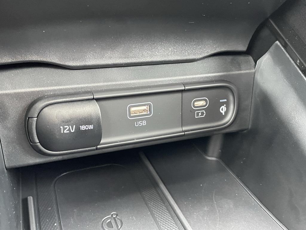 new 2025 Kia Telluride car, priced at $40,020