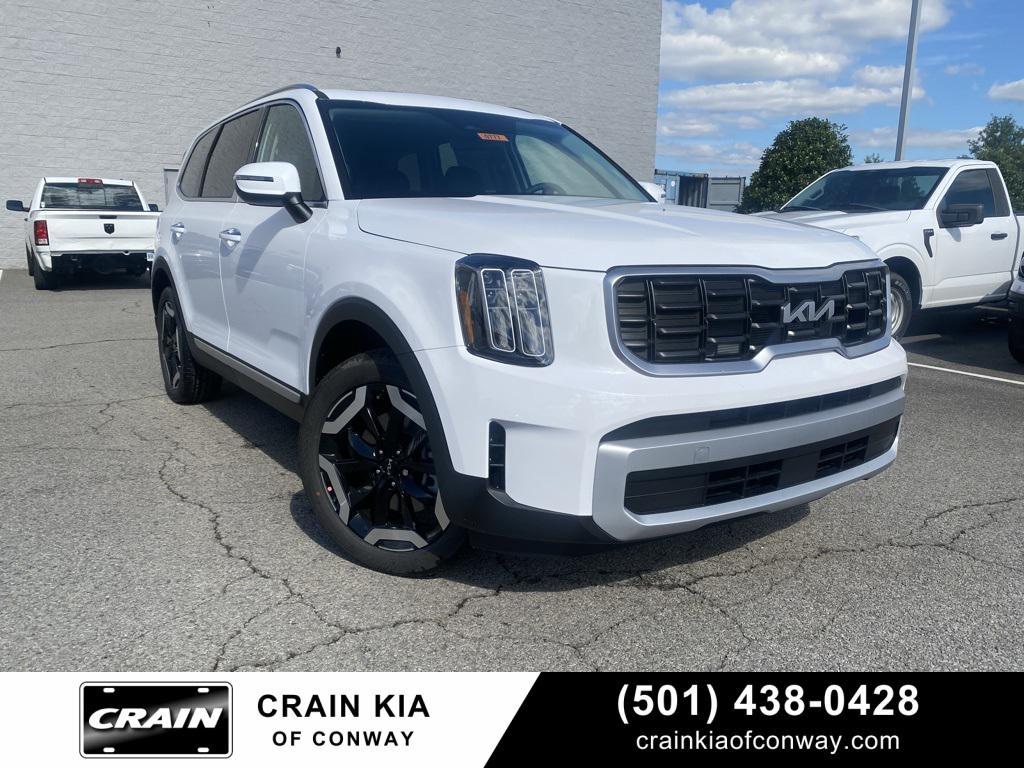 new 2025 Kia Telluride car, priced at $40,143