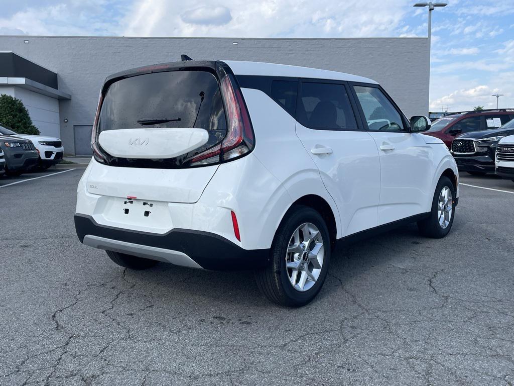 new 2025 Kia Soul car, priced at $21,620