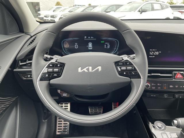 new 2025 Kia Niro car, priced at $32,056