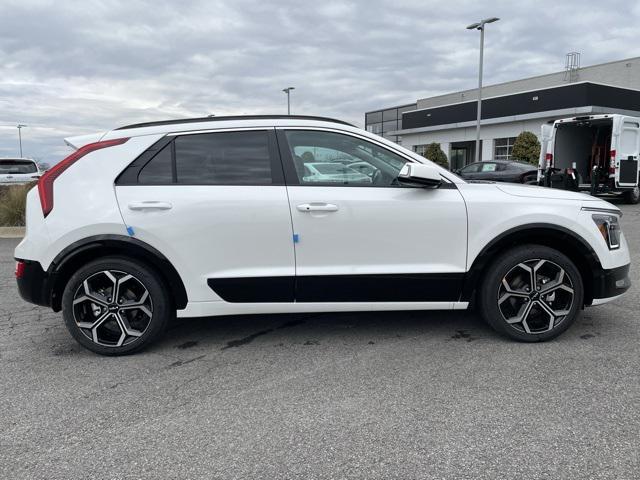 new 2025 Kia Niro car, priced at $32,056