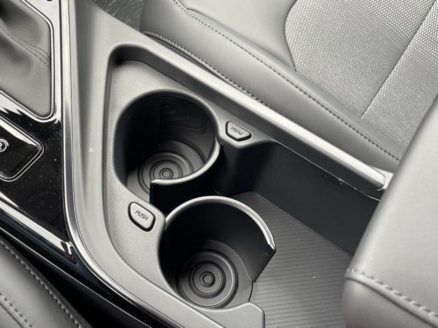 new 2025 Kia Niro car, priced at $32,056