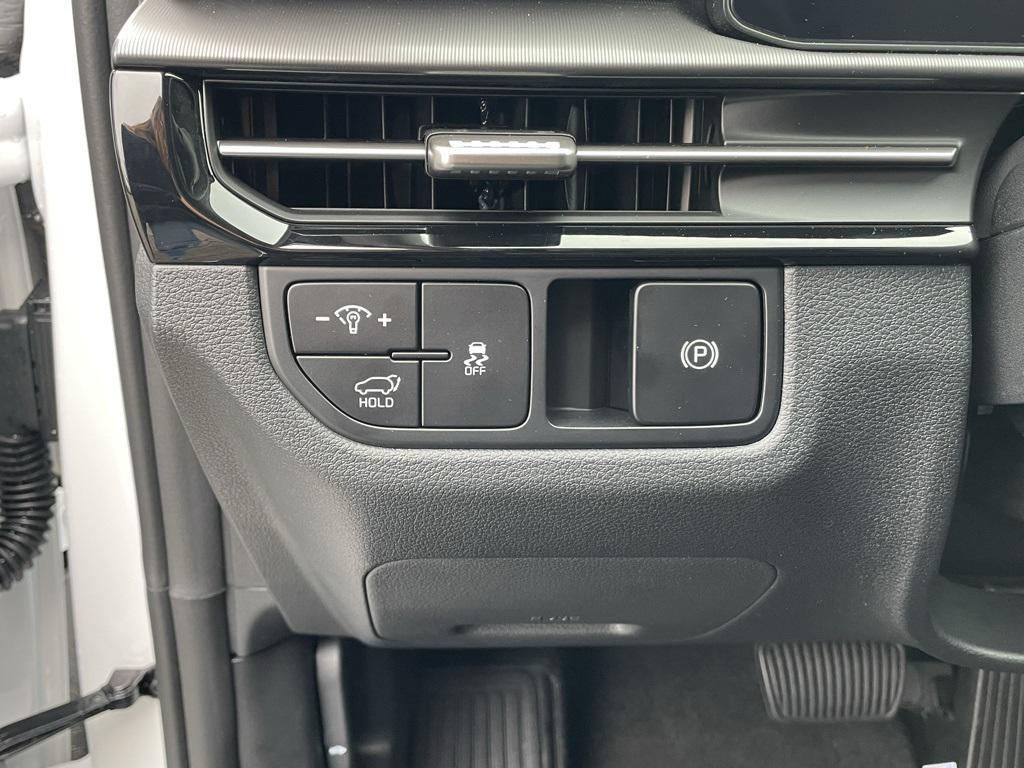 new 2026 Kia Sportage car, priced at $37,850