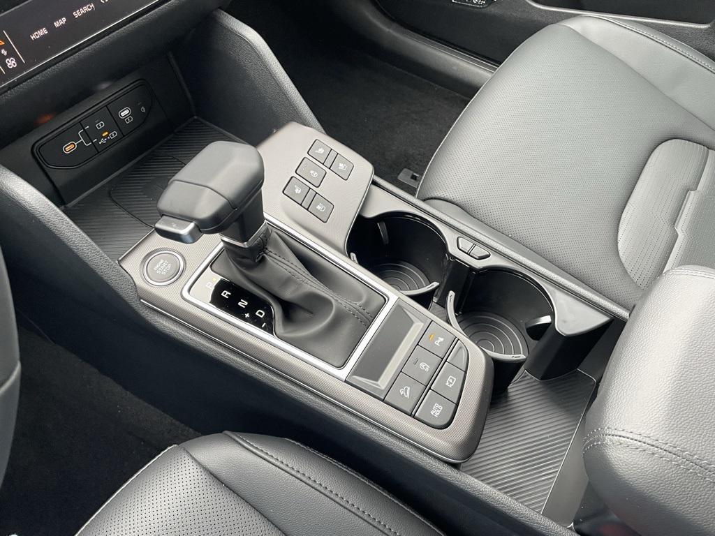 new 2026 Kia Sportage car, priced at $37,850