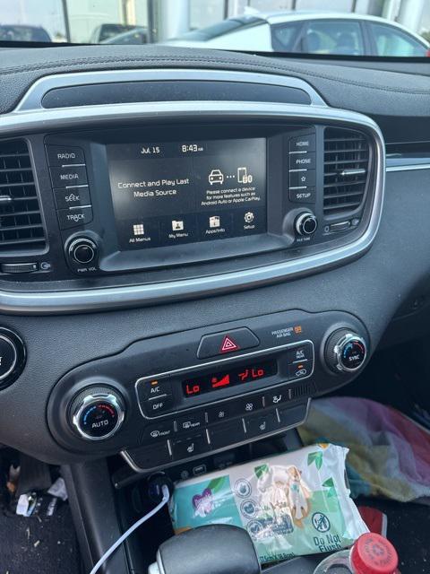used 2020 Kia Sorento car, priced at $17,160