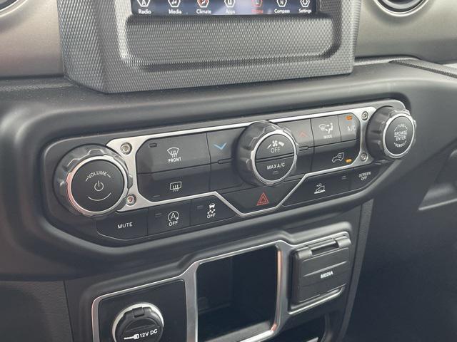 used 2023 Jeep Gladiator car, priced at $33,974