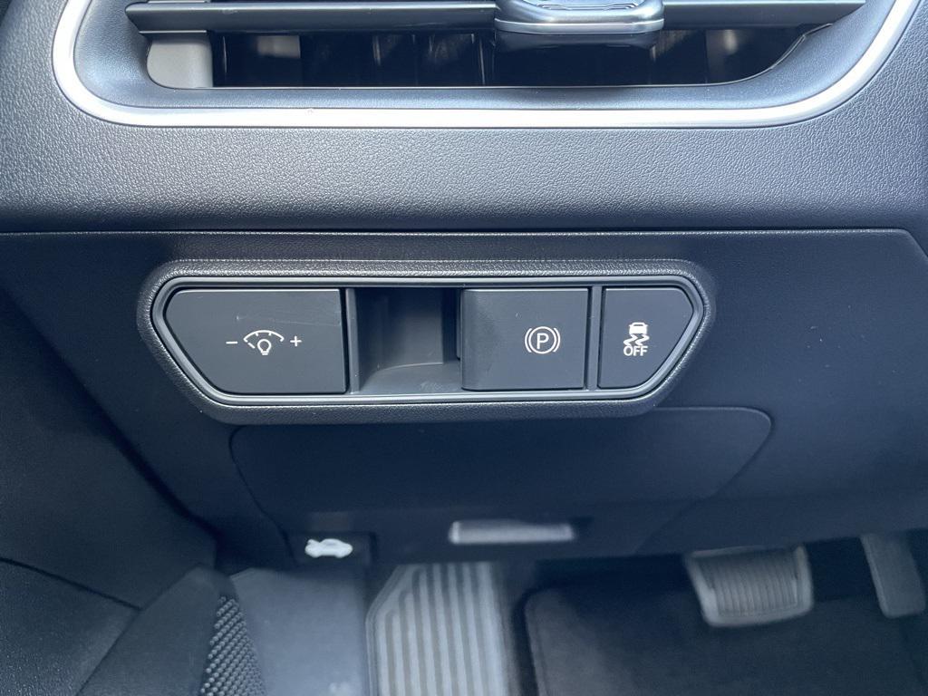 new 2025 Kia K4 car, priced at $23,566