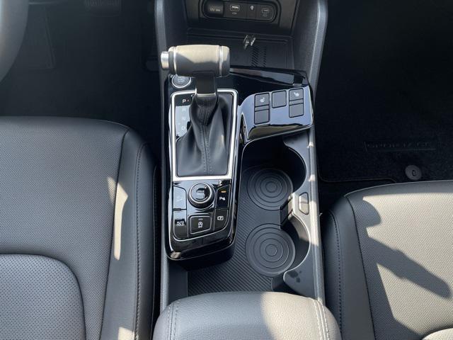new 2025 Kia Sportage car, priced at $32,500