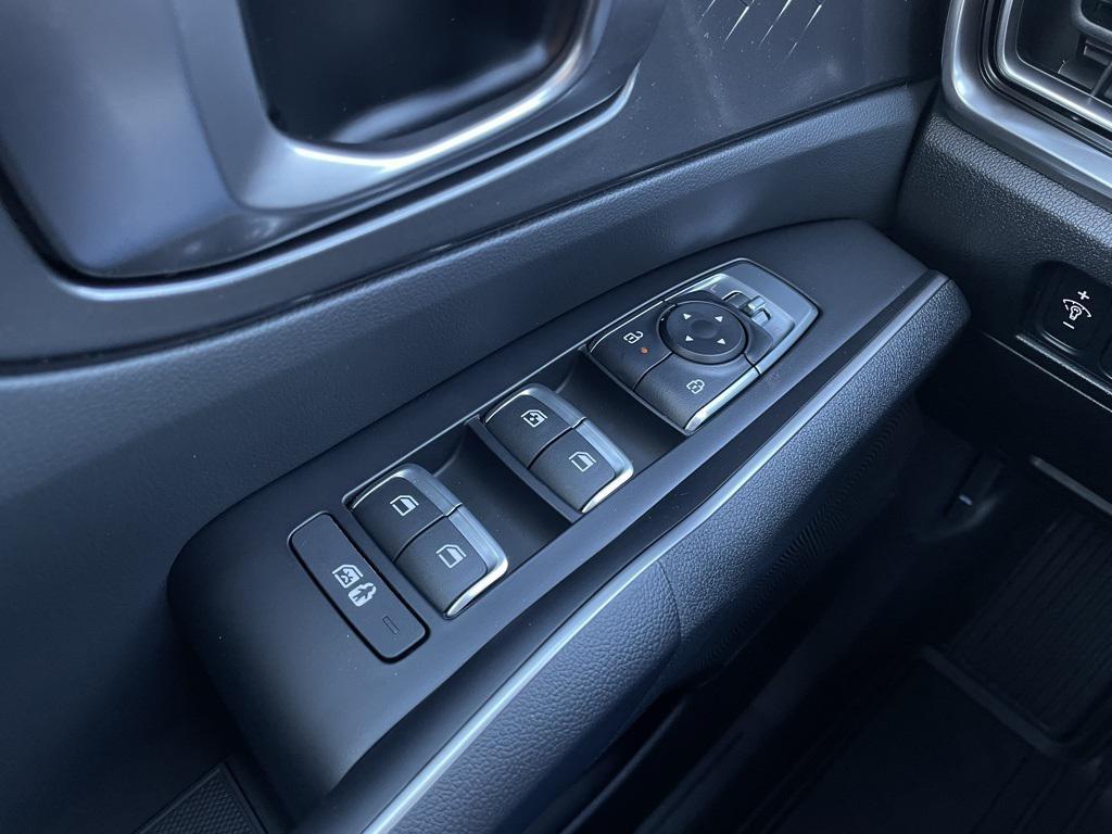 new 2026 Kia Sorento car, priced at $37,730