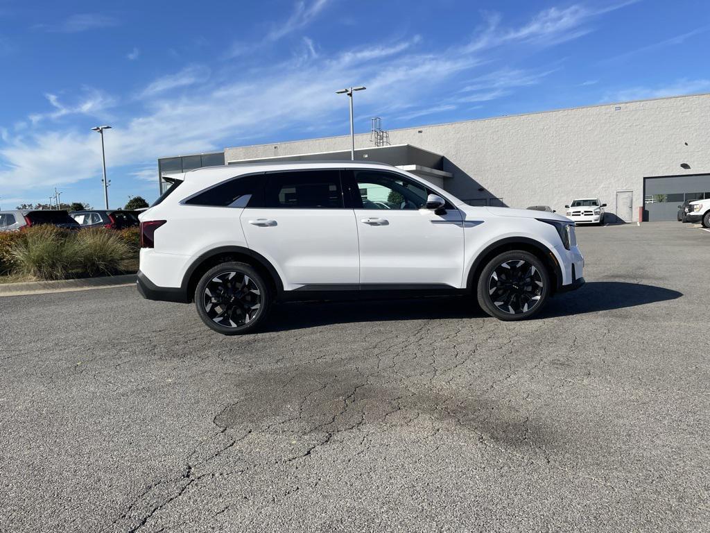 new 2026 Kia Sorento car, priced at $37,730