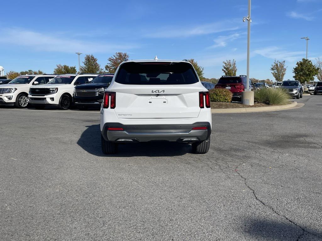 new 2026 Kia Sorento car, priced at $37,730