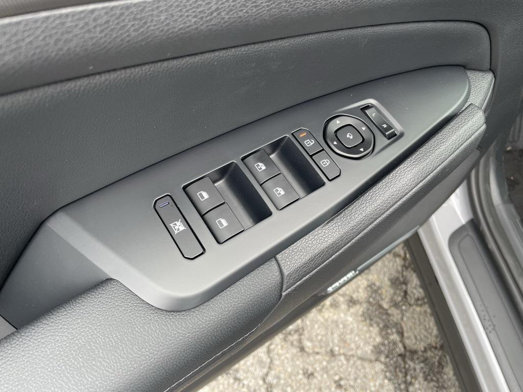 new 2026 Kia Sportage Hybrid car, priced at $42,930