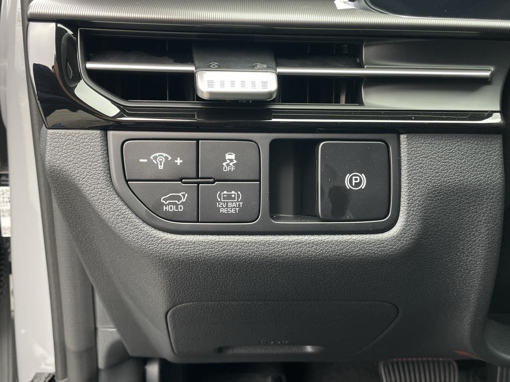 new 2026 Kia Sportage Hybrid car, priced at $42,930