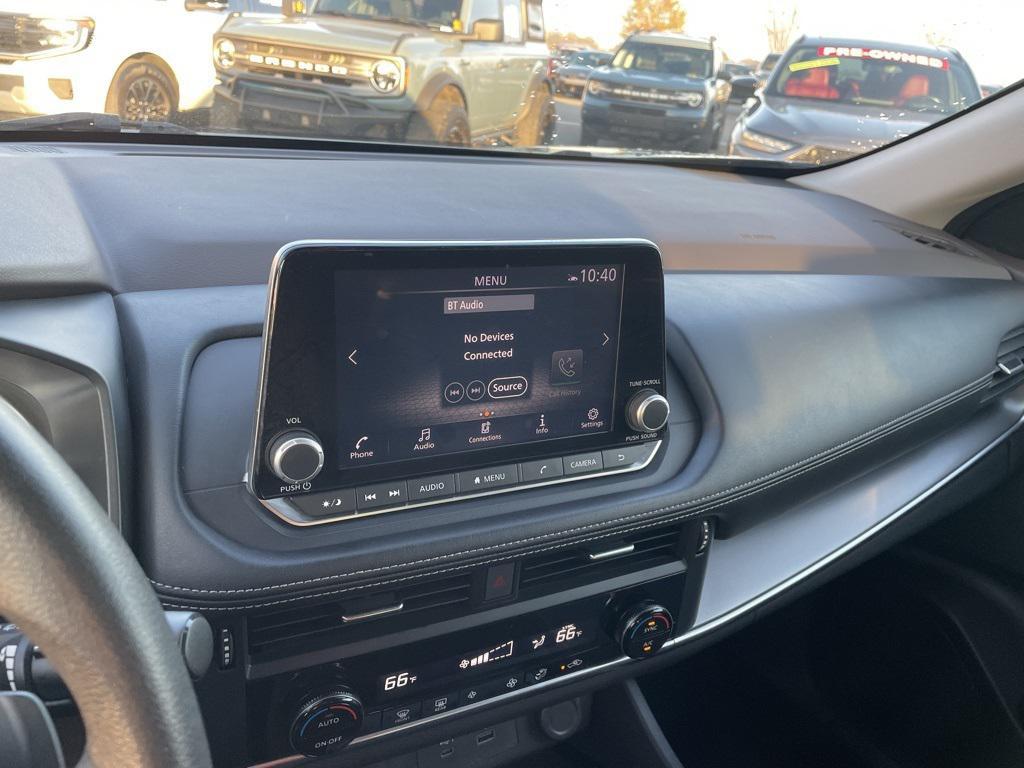 used 2023 Nissan Rogue car, priced at $21,127