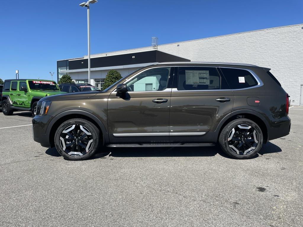 new 2025 Kia Telluride car, priced at $40,310