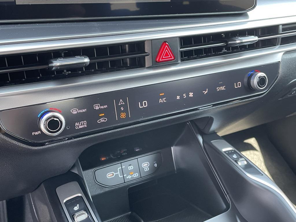 new 2026 Kia Sorento car, priced at $36,770