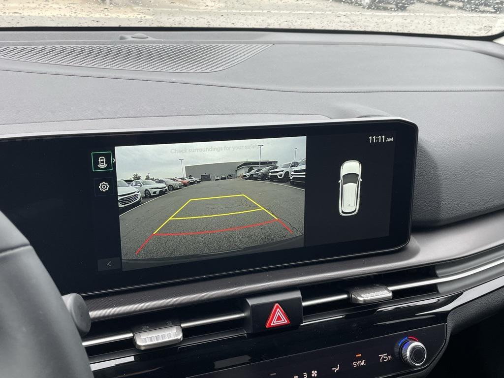 new 2026 Kia Sportage car, priced at $31,995