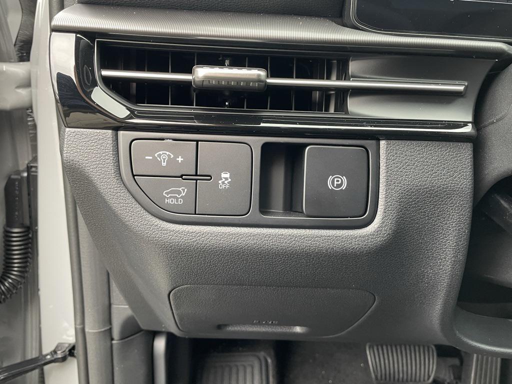 new 2026 Kia Sportage car, priced at $31,995