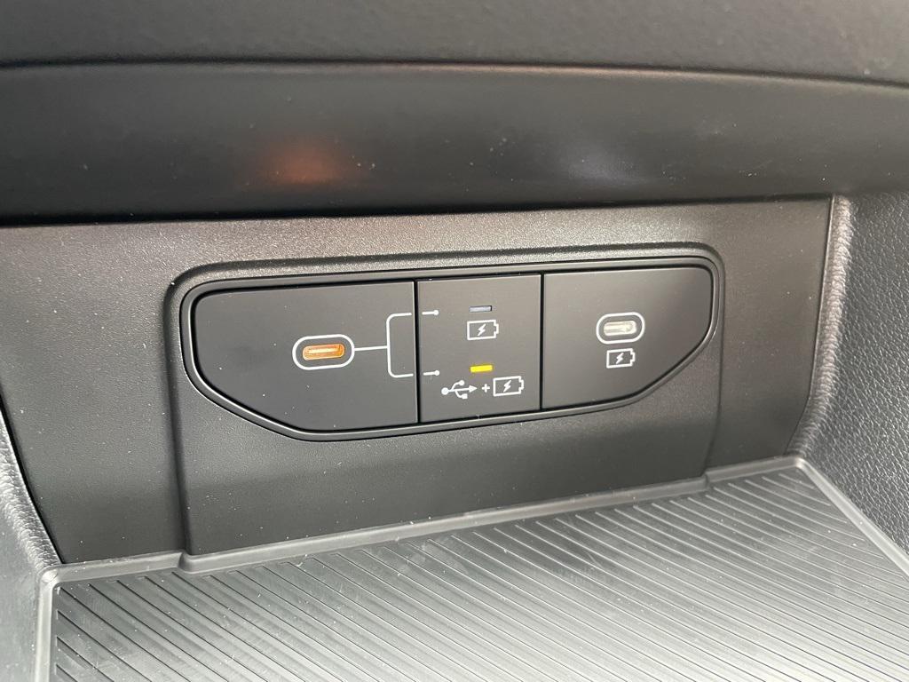 new 2026 Kia Sportage car, priced at $30,790