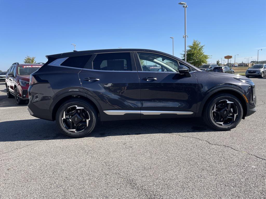 new 2026 Kia Sportage car, priced at $31,905