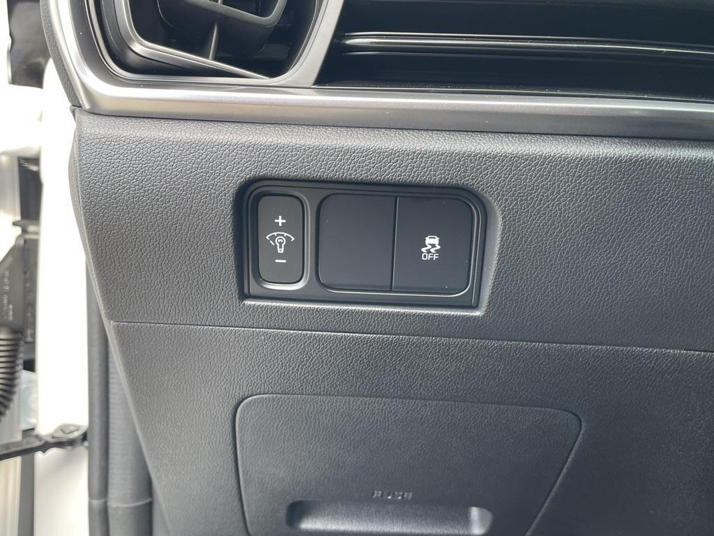 new 2026 Kia Sorento car, priced at $36,330