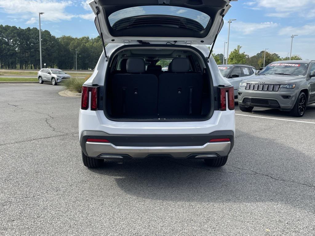 new 2026 Kia Sorento car, priced at $36,330