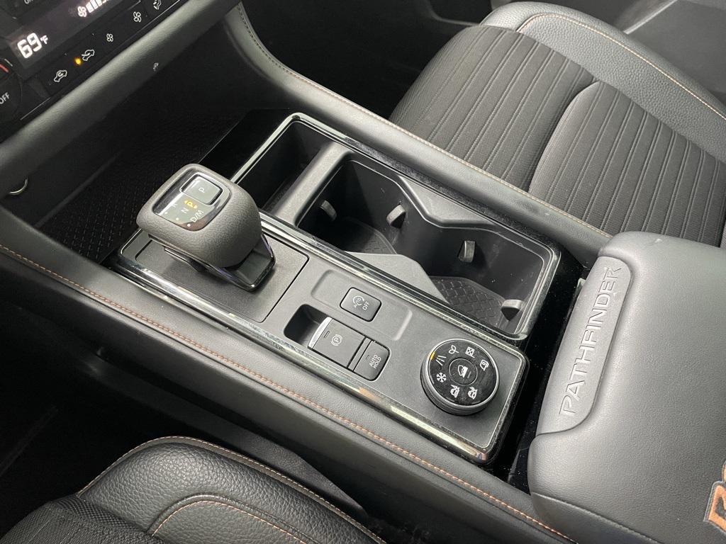 used 2023 Nissan Pathfinder car, priced at $29,987