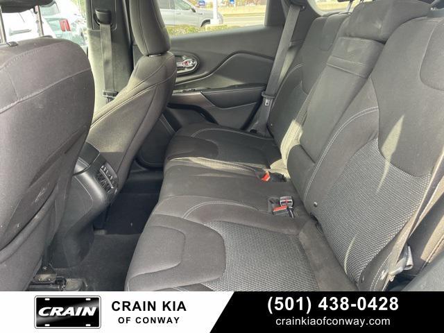 used 2019 Jeep Cherokee car, priced at $18,016