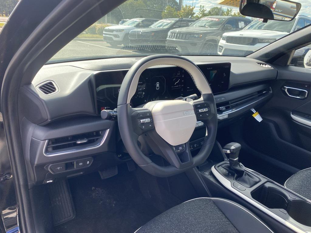new 2025 Kia K4 car, priced at $25,603