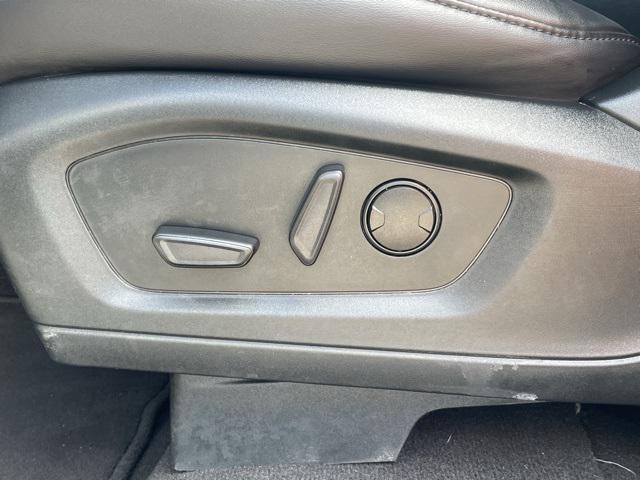 used 2023 Ford Explorer car, priced at $30,748