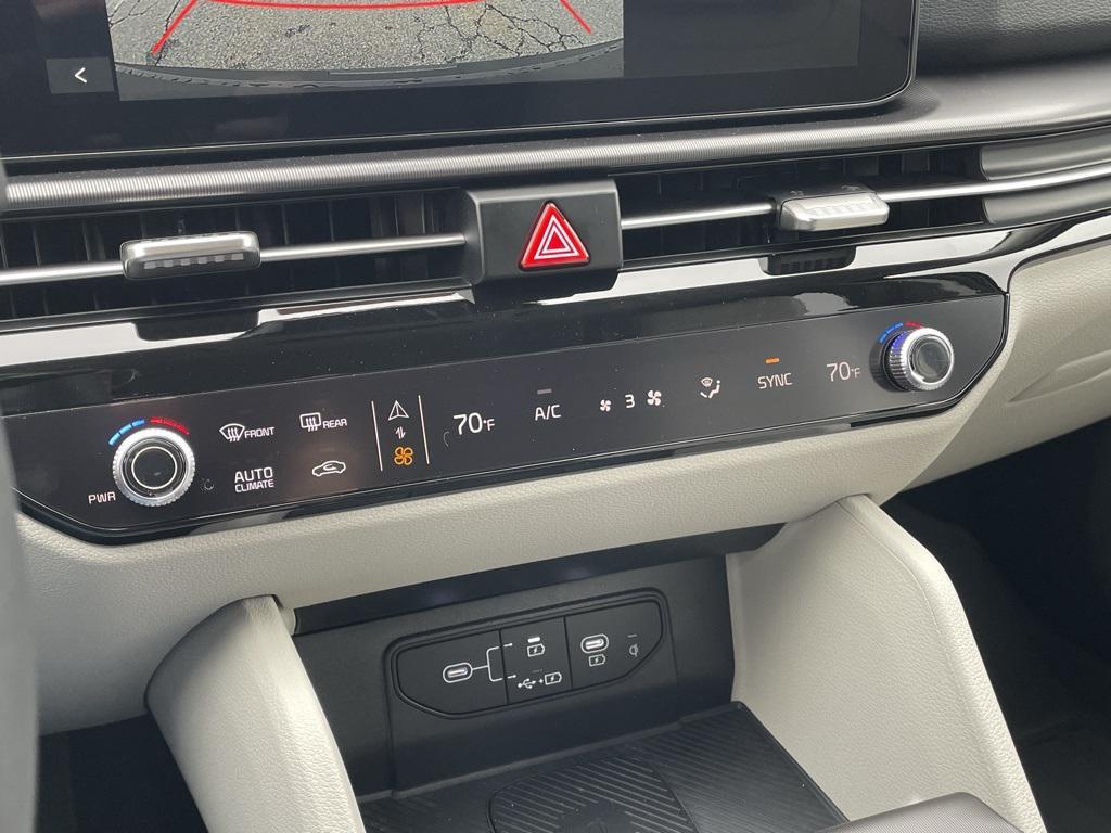 new 2026 Kia Sportage car, priced at $32,815