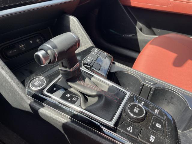 new 2025 Kia Sportage car, priced at $31,750