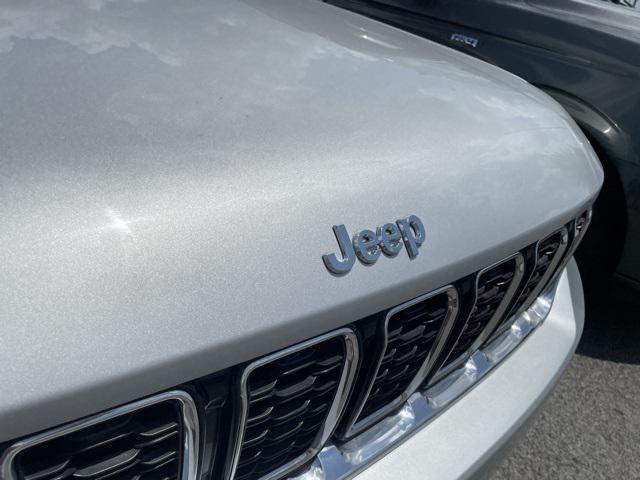 used 2023 Jeep Grand Cherokee car, priced at $33,285