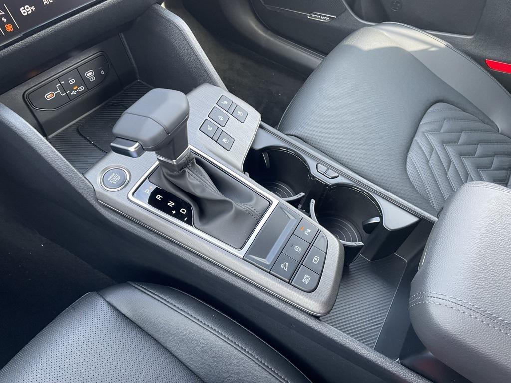 new 2026 Kia Sportage car, priced at $40,130