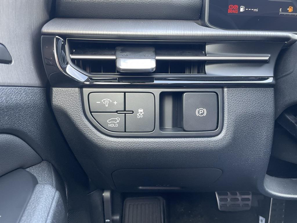 new 2026 Kia Sportage car, priced at $40,130